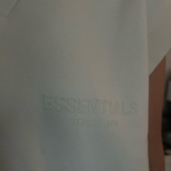 Fear Of God Essentials cream vest - Picture 7 of 9